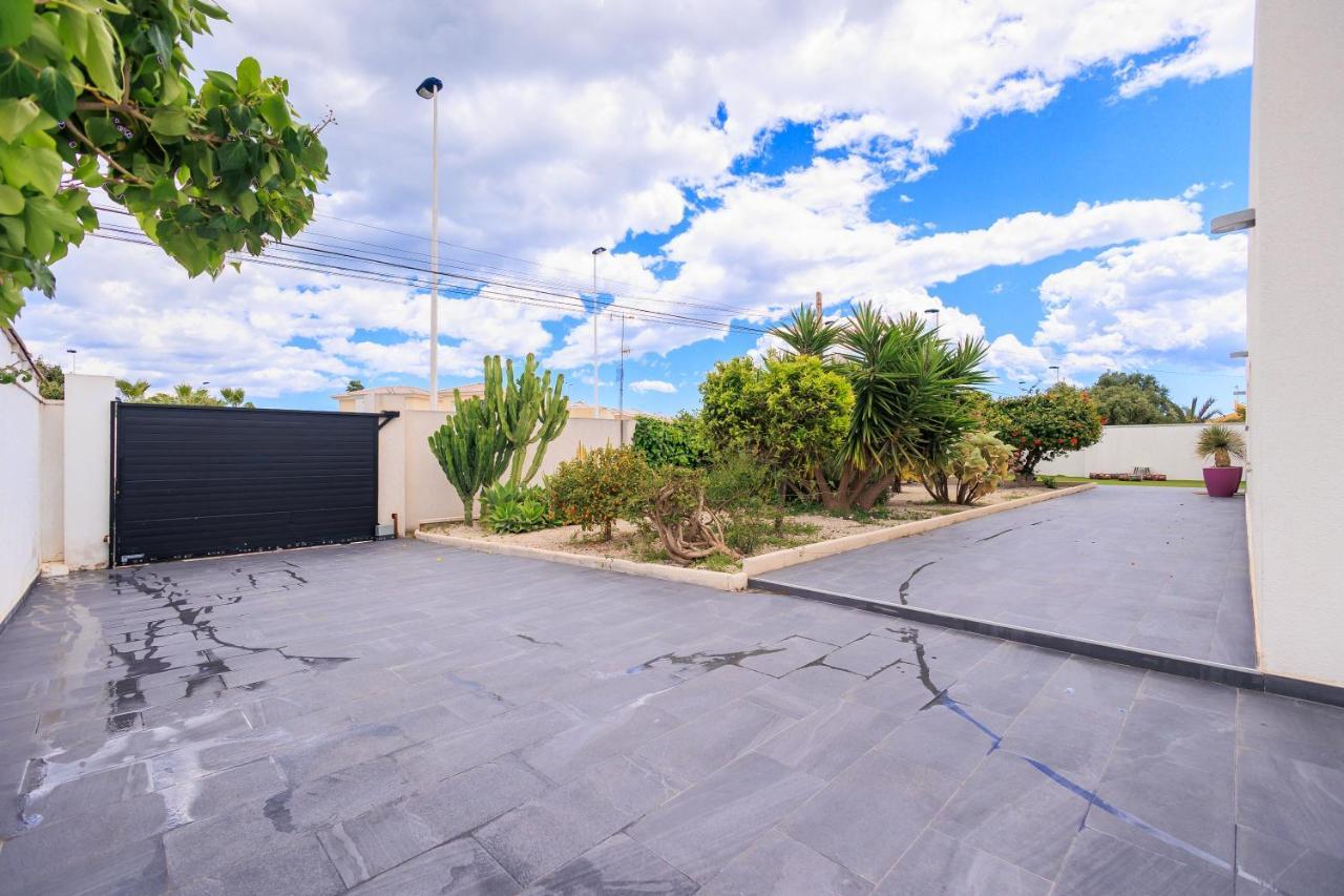 Villa Mi Sol Torrevieja Extérieur photo
